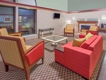 Days Inn By Wyndham Madison Ne/Windsor Ngoại thất bức ảnh